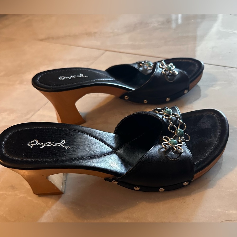 Cupid size 8 heels